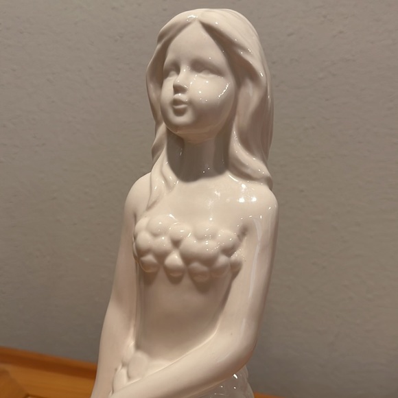 White Ceramic Mermaid Statue - Picture 5 of 11